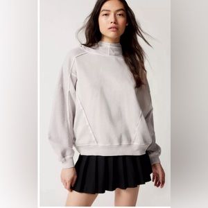 URBAN OUTFITTERS HOODIE-gray